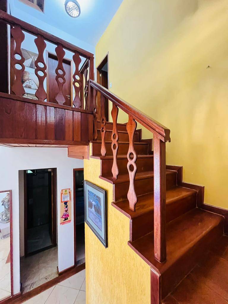 Casa de Condomínio à venda com 4 quartos, 362m² - Foto 11