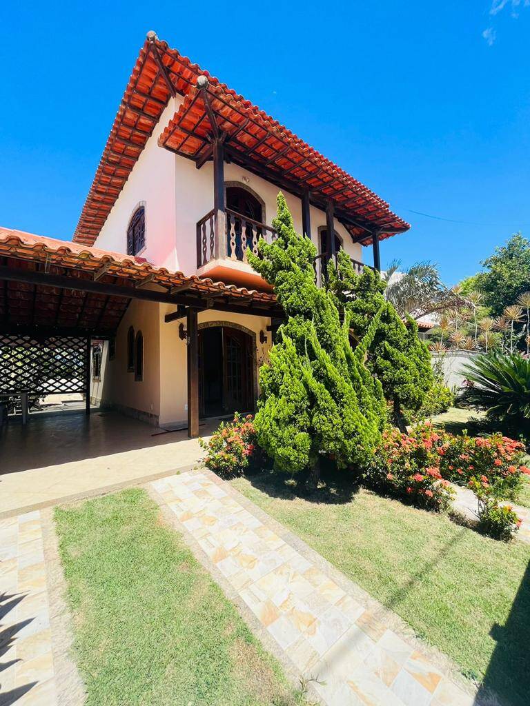 Casa de Condomínio à venda com 4 quartos, 362m² - Foto 1