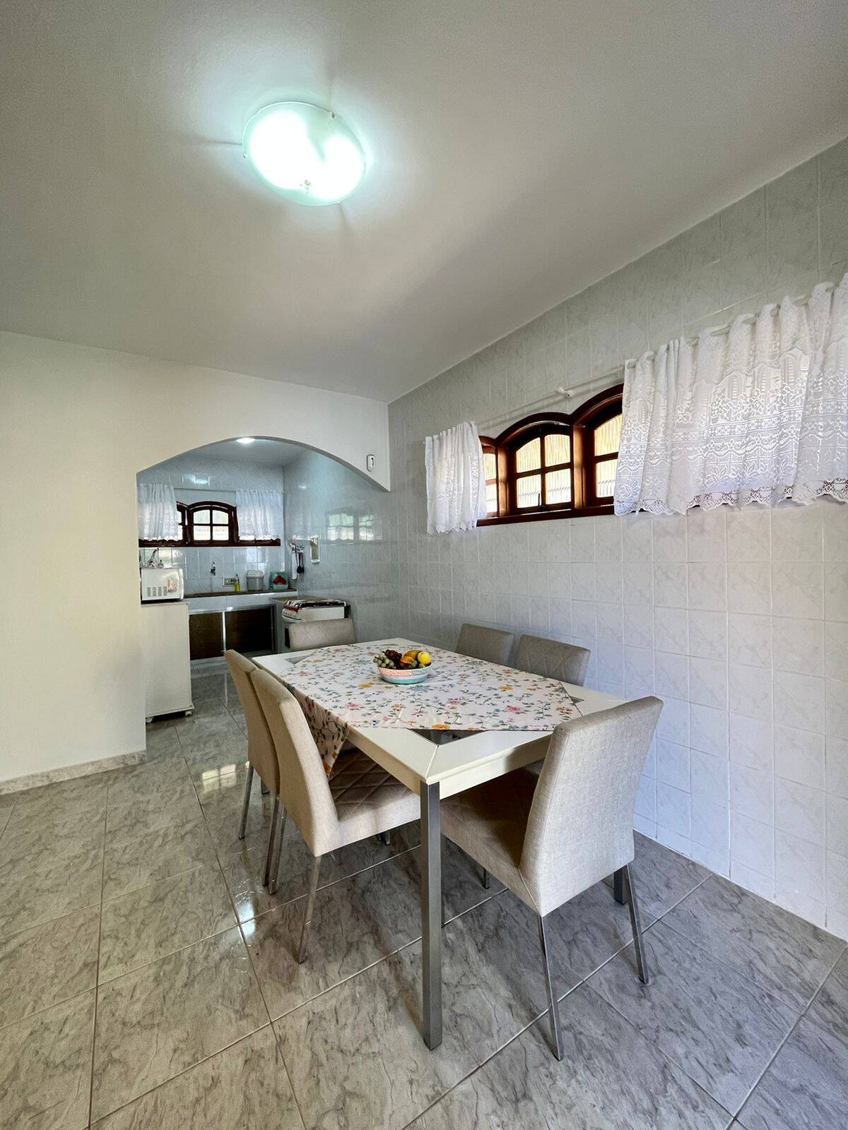 Casa à venda com 3 quartos, 210m² - Foto 13